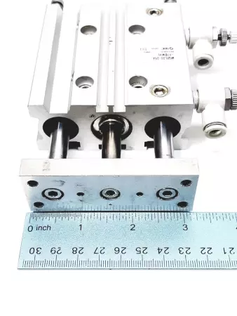 SMC MGPL20-25A Compact Guide Cylinder, 20mm Bore 25mm Stroke 