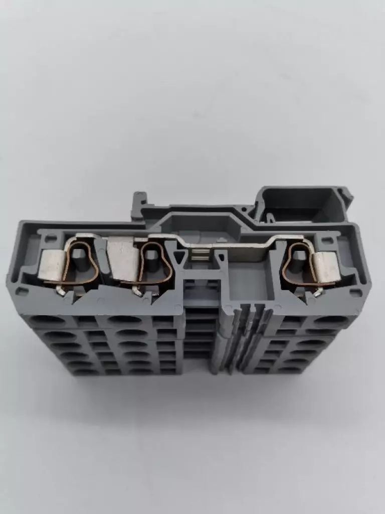 NEW Wago 284 IEC 60947-7-1 Terminal Block 800V 10mm² Lot of 6