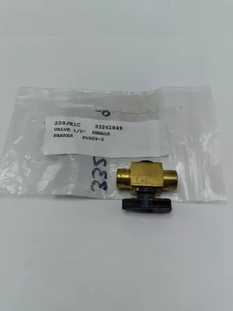  Parker PV609-2 Manual Valve, Female to Female 