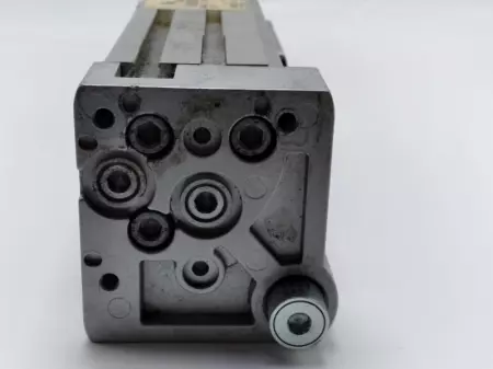 Festo DGC-25-200-KF-Y Pneumatic Linear Drive, 25mm Piston 200mm Stroke 