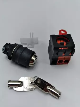 OMRON A22TK-2LR-12-K01 SAFETY KEY SELECTOR SWITCH 