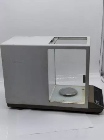 METTLER INSTRUMENT AE 160 LABRATORY SCALE 