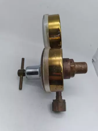  Fisher Scientific FS-50 Gas Regulator TESTED 