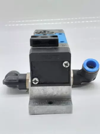  Festo MFH-5/2-D-1-FR-C Solenoid Valve w/Sub-Base VDMA24345-A-1 TESTED 