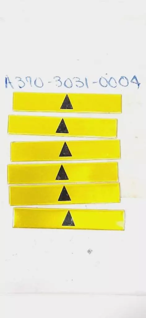 Fanuc A370- 3031- 0004 Adhesive Yellow Caution/Arrow Labels Lot of 6