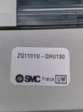 SMC ZQ1101U-K15LO-FBG-33-Q Compact Vacuum Generator Ejector Pump TESTED 