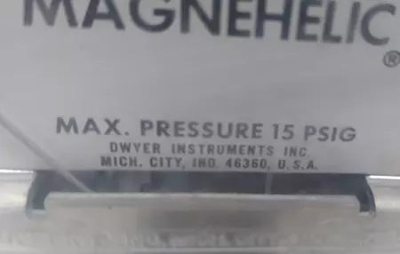  Dwyer 160984-00 Magnehelic Pressure Gauge 0-250mBar 