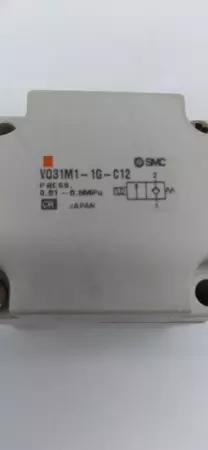  SMC VQ31M1-1G-C12 Solenoid Valve TESTED 