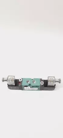 Numatics L78DM60GGSO6061 Solenoid Valve 24VDC/AC 1/4