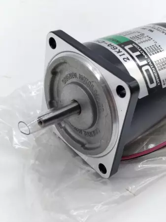 NEW Oriental Motor 2IK6A-CWE Induction Motor MINI 