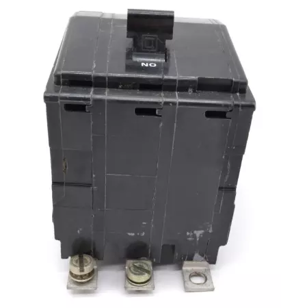 Square D PM-9413 3-Pole Circuit Breaker 240V 30Amp 