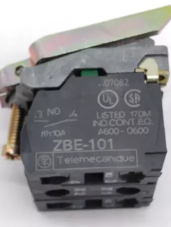 NEW Telemecanique ZB4BW06524 PUSHBUTTON 