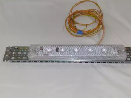  Allen-Bradley 855L-NX4 Panel Light Bar 120-240VAC  16