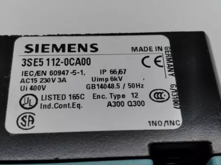 Siemens 3SE5-1120CA00 Position Limit Switch 