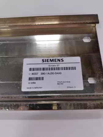 NEW Siemens 6ES7 390-1AJ30-0AA0 Simatic Sectional Rail 830mm 