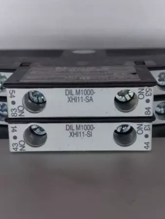 Moeller DIL M185(-S) Relay 575V 185A  W/DIL M1000-XHI Contactor 