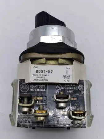 Allen-Bradley 800T-H2 SER.T Selector Switch 2-Position 