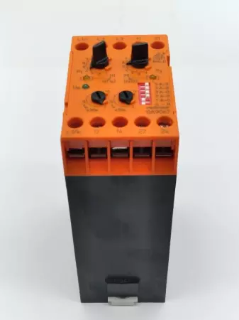  E.Dold & Sohne BA9067.38/001 Timing Relay 