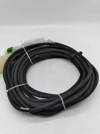 Allen-Bradley 2090-XXNFMP-S15 SER.C Motor Feedback Cable Length 30Ft 