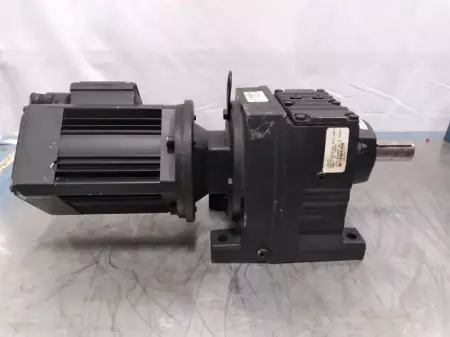 Baumuller R47AM71-DSG Servo Motor 0.145kW W/Gearbox Ratio 1:68.54 