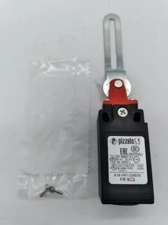 Pizzato FR 9C2 Safety Limit Switch 