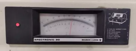 Bausch & Lomb SPECTRONIC 20 Spectrophotometer 