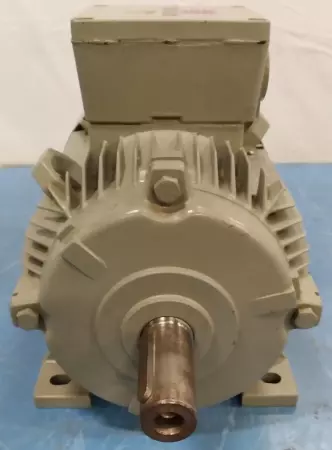 Siemens 1LA5107-4AA90-2 AC Motor, 3.45kW/4.6HP 