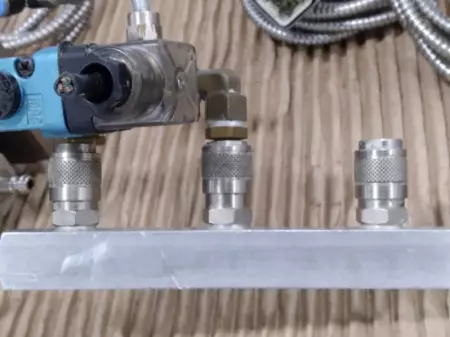 Nordson 410328 Hot Melt Glue Applicator Station EP11-03 