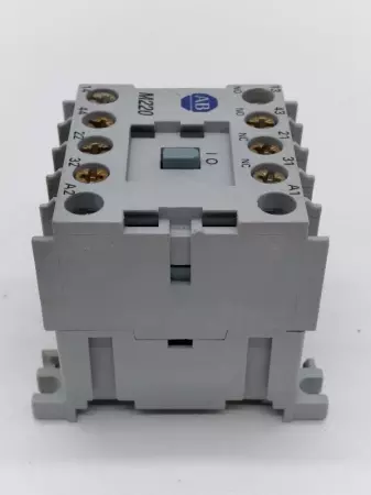 Allen-Bradley 700DC-M220 SER.A CONTACTOR TESTED 