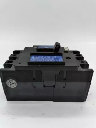 Mitsubishi Electric NF50-CP No-Fuse Circuit Breaker 600VAC 50Amp 3-Pole 
