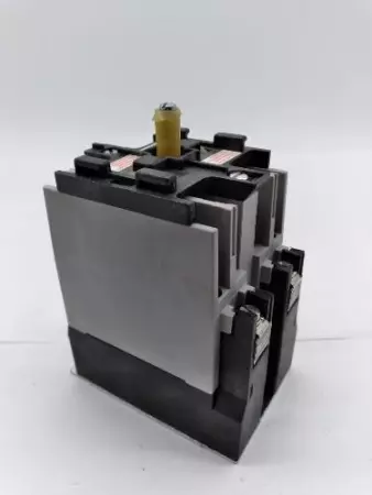  Square D 8501X040XTD1 Industrial Control Relay 600V AC/DC 20Amp (Knob Missing) 