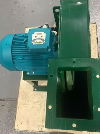 Stiavelli Irio VC YHPG 501/2N4S/132S2/LG Blower W/AC Induction Motor 9kW 
