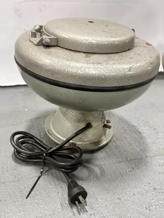 International Equipment 19424M-B Clinical Centrifuge 
