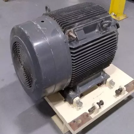 Siemens 1LA6 253-2AB60-Z AC Motor, 62kW/83HP 