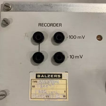Balzers KVG 403-1 Vacuum Gauge Controller Unit 