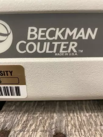 Beckman Coulter BIOMEK® 2000 Liquid Handler Automation Workstation 