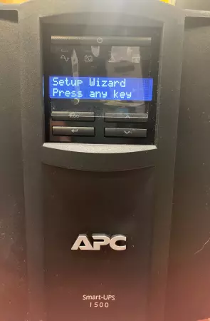 APC SMART-UPS 1500 Outlet Uninterruptable Power Supply 