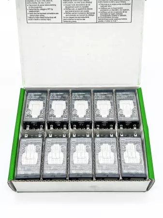 Schneider Electric RXM4GB2BD SAFETY Relay 24VDC 250 VAC 3Amp Lot of 10