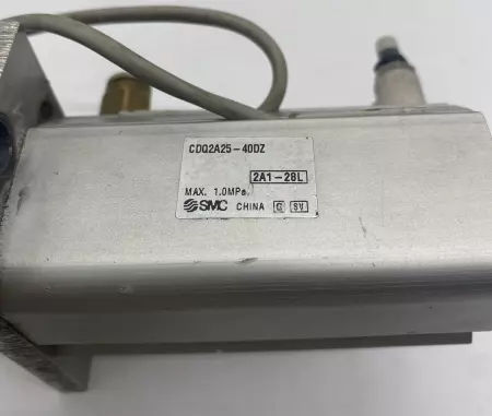 SMC CDQ2A25-40DZ Auto Switch Pneumatic Cylinder TESTED 