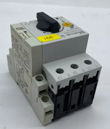 Moeller PKZMO-25 Motor Starter/Circuit Breaker 690VAC 250VDC 25Amp 3-Pole 