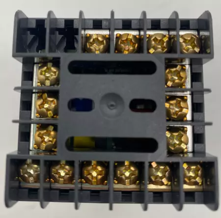 Chromalox 6040-AR0001 Thermal Temperature Controller 