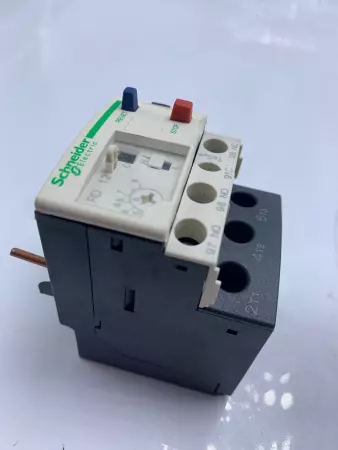  Schneider Electric LRD 12 Thermal Overload Relay 600V 5.5-8Amp 