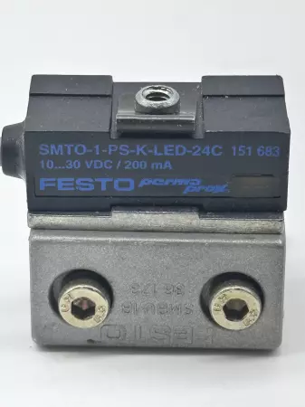 Festo SMTO-1-PS-K-LED-24-C Proximity Sensor 