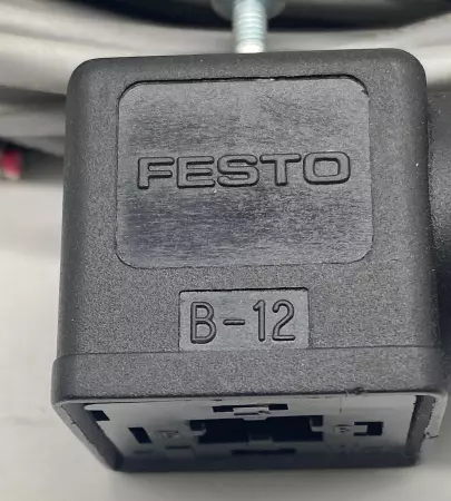 Festo B-12 Cable W/Solenoid Plug Socket 67Ft 