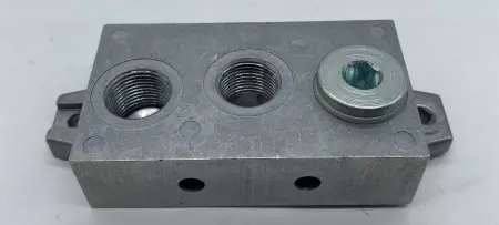 Festo VDMA 24- 345-D-1 DB Valve Base Plate 