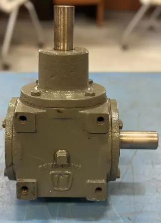 Hub City 02-21-04940-836 Right Angle Gearbox, 1.5:1 Ratio 