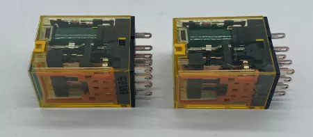 Idec RU4S-C D24 Power Relay 24VDC 6Amp Lot of 2