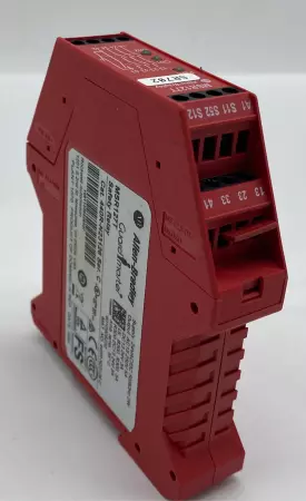 Allen-Bradley 440R-N23126 SER.C Safety Relay MSR127T 