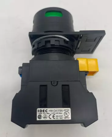 Idec HW1L-MF2F10QD-G-24V Pushbutton, Green 