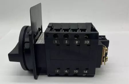 Moeller T5B-4-15164/EA/SVB Manual Motor Controller Cam Switch 